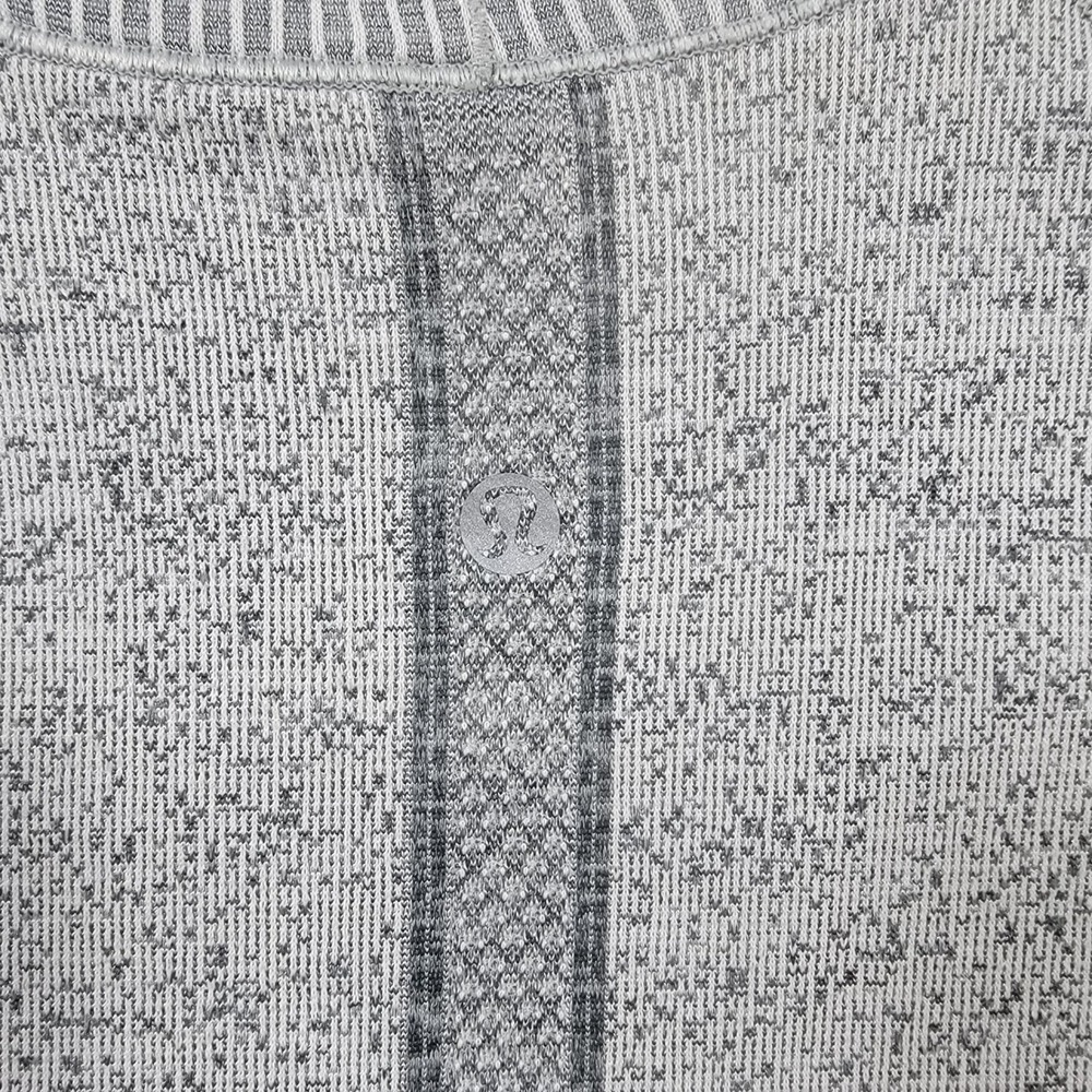 Lululemon Swiftly Tech Short Sleeve Womens 6 Gray Ombre Seamless Running Shirt - Picture 3 of 6